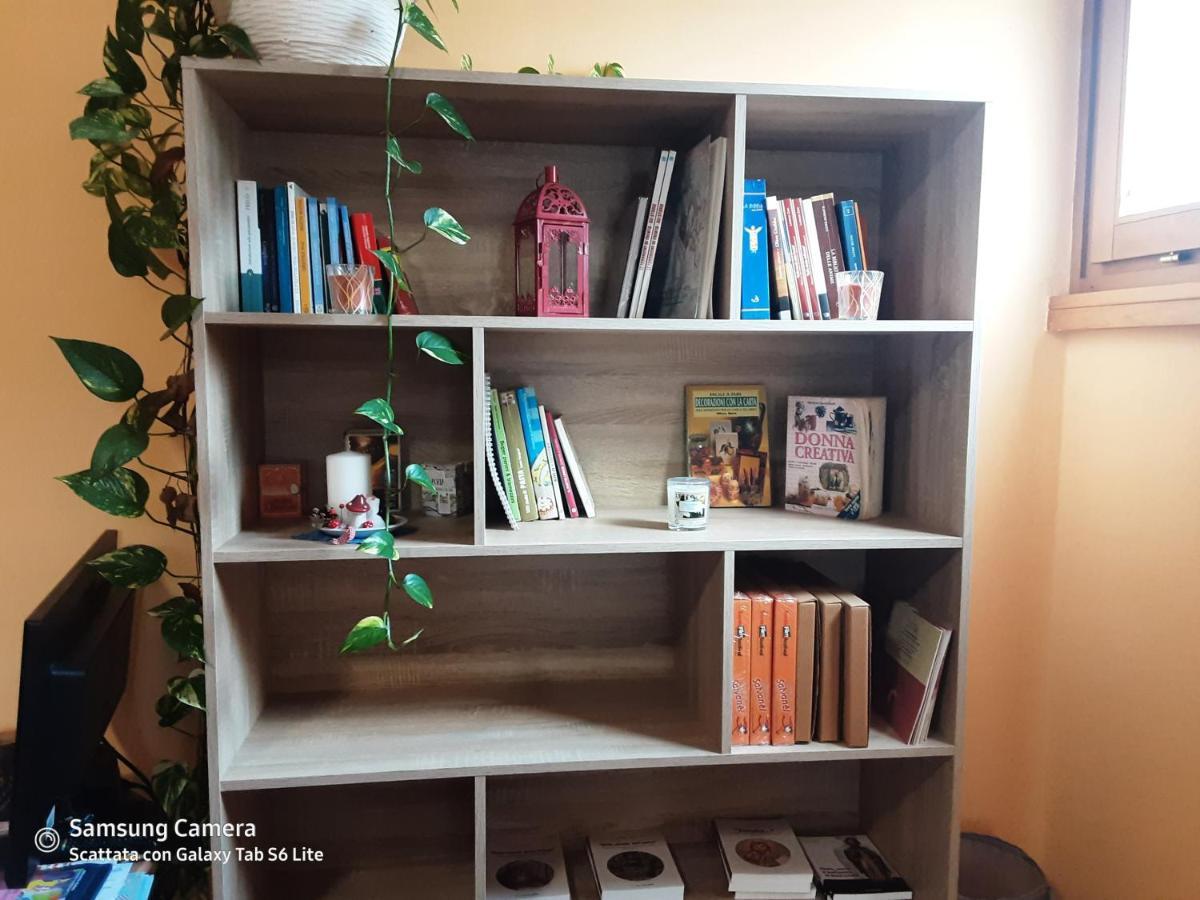 B&B Anna Rovere della Luna ภายนอก รูปภาพ