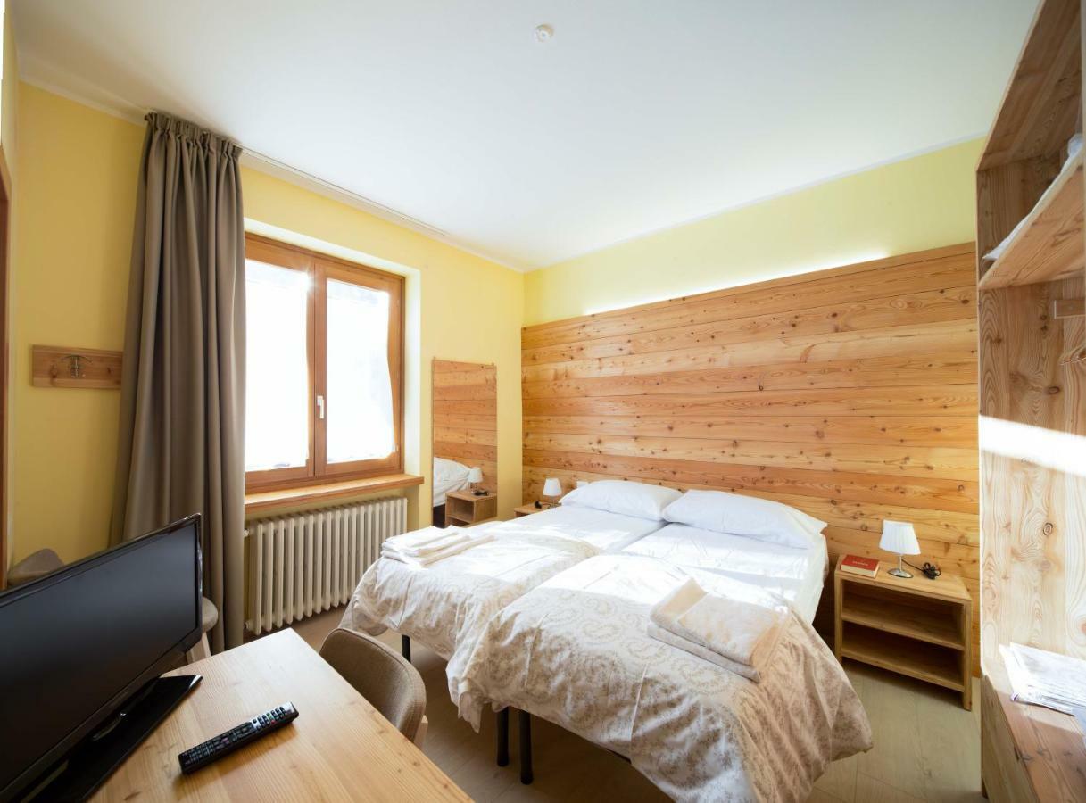 B&B Anna Rovere della Luna ภายนอก รูปภาพ